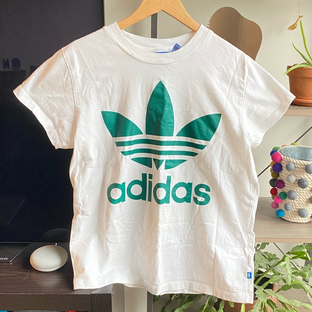 Adidas tee